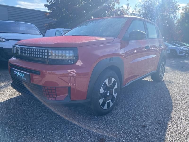 Fiat Grande Panda Rouge neuf