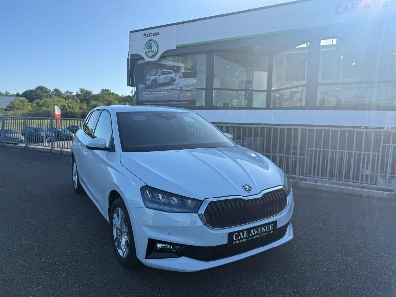 Skoda Fabia Blanc Lune métallisé neuf