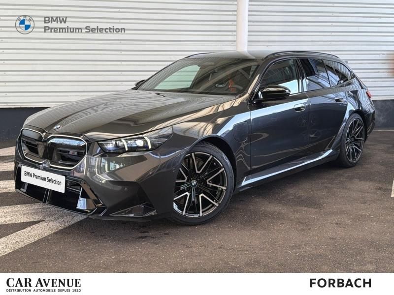 BMW M5 Touring Sophistograu métal/Toit+rétros noirs neuf