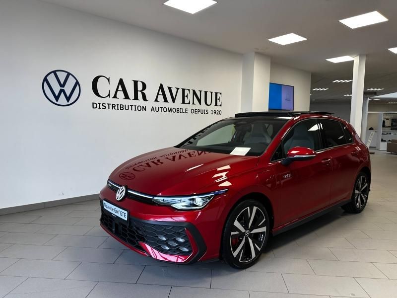 Volkswagen Golf Rouge Roi métallisée neuf