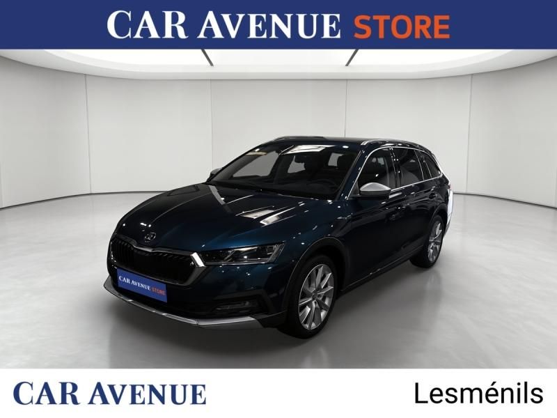 Skoda Octavia Combi Bleu Lave métallisée d'occasion