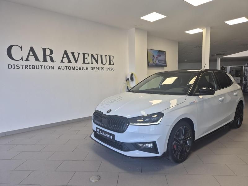 Skoda Fabia Blanc Lune métallisé (Color Concept) neuf