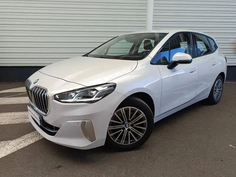BMW Série 2 ActiveTourer Mineralweiss métallisé d'occasion