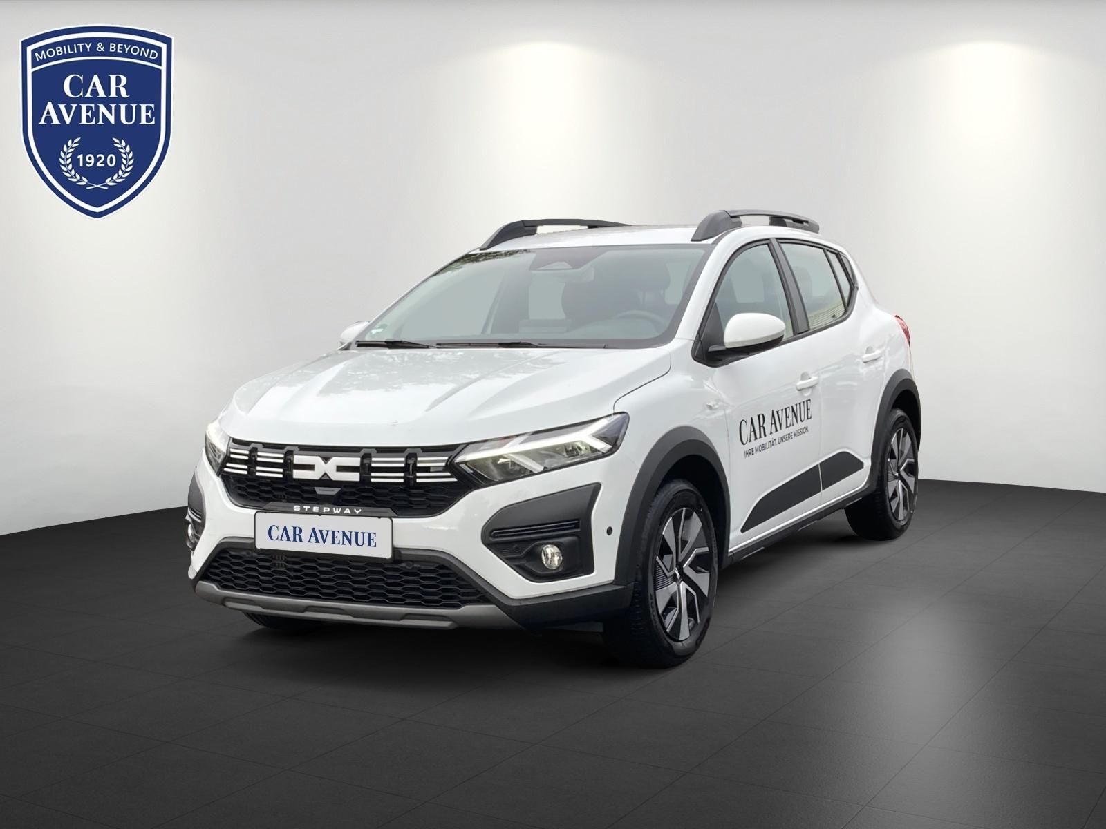 Dacia Sandero Weiß d'occasion