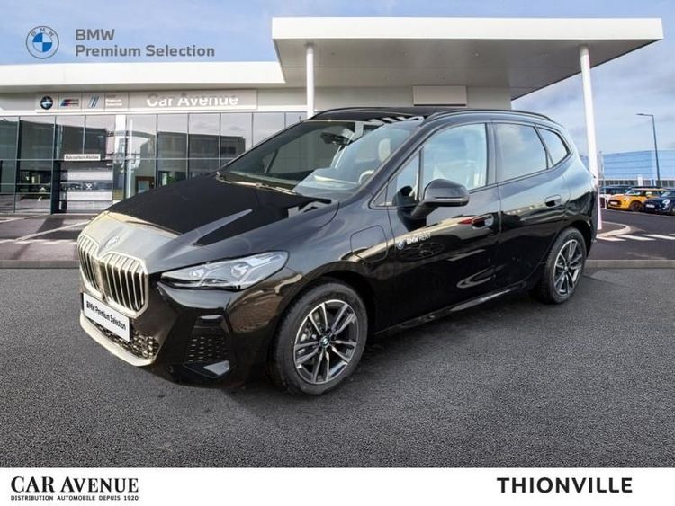 BMW Série 2 ActiveTourer Saphirschwarz métallisé neuf