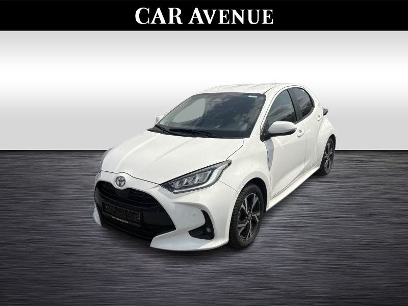Toyota Yaris WHITE d'occasion